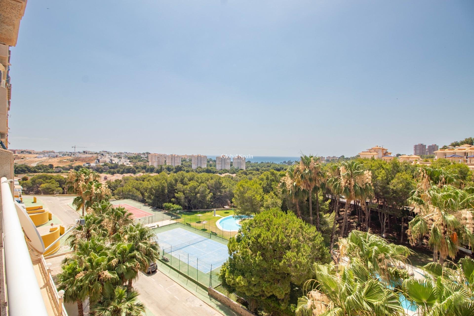 Revente - APPARTEMENT -
ORIHUELA COSTA - Altos de Campoamor