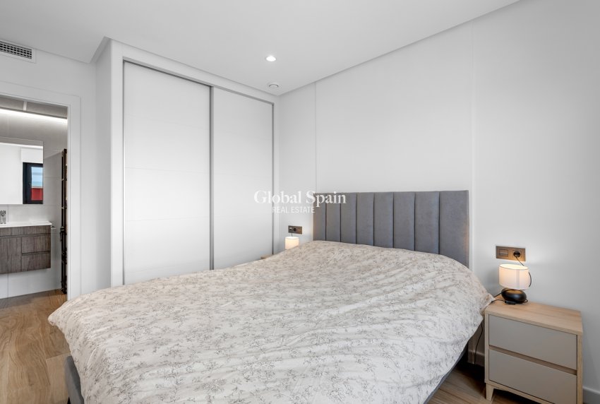 Revente - APPARTEMENT -
ORIHUELA - Costa Blanca South