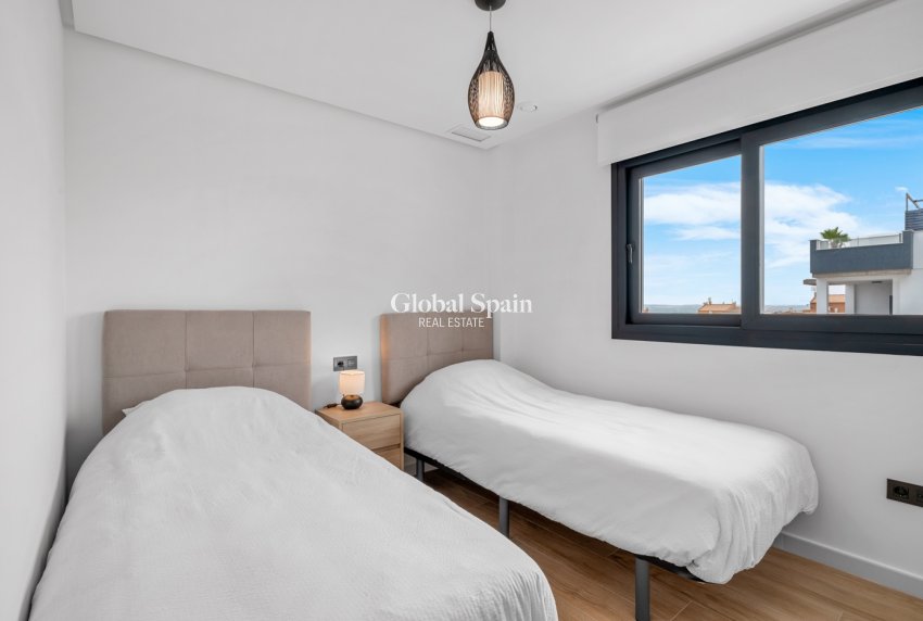 Revente - APPARTEMENT -
ORIHUELA - Costa Blanca South
