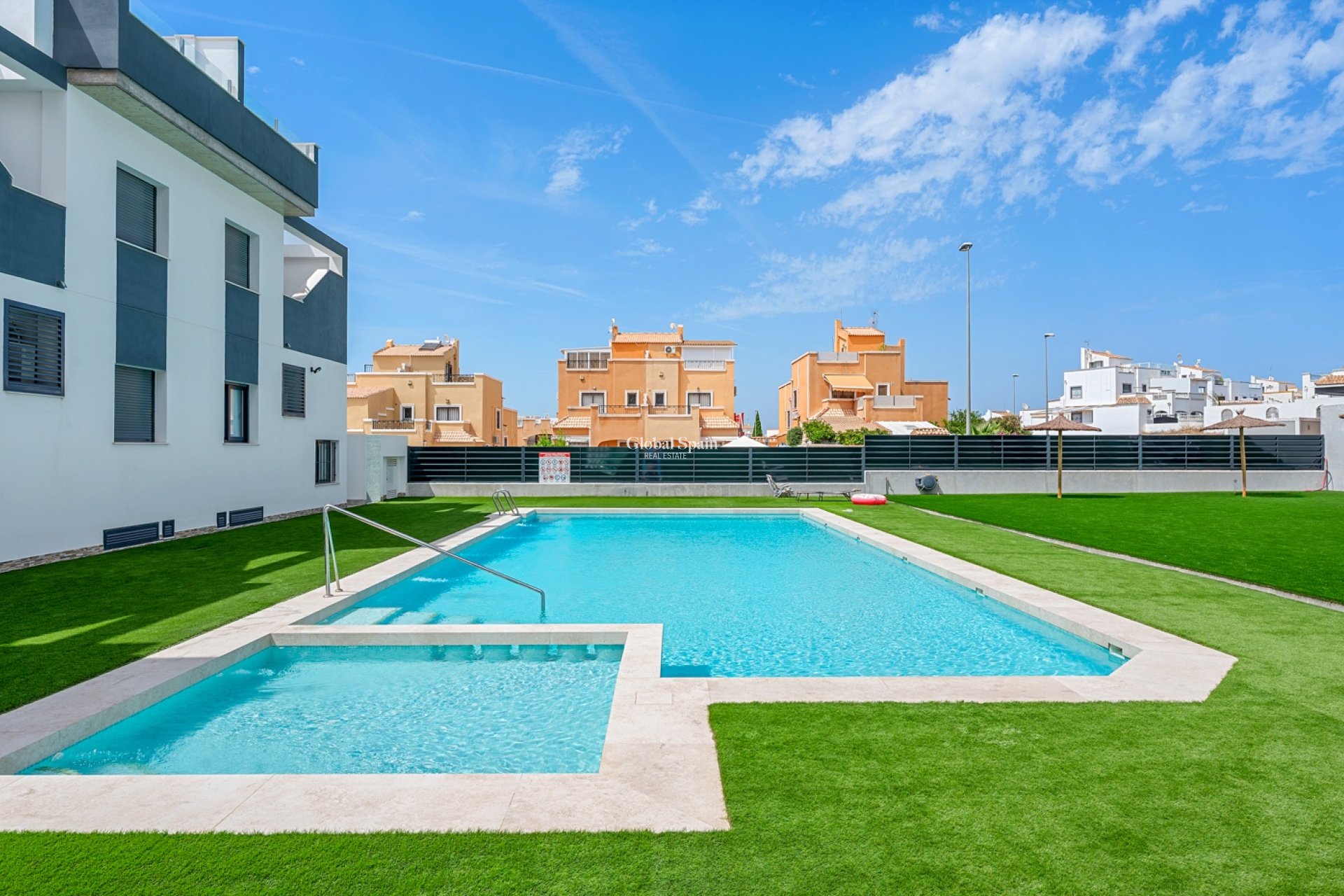 Revente - APPARTEMENT -
ORIHUELA - Costa Blanca South