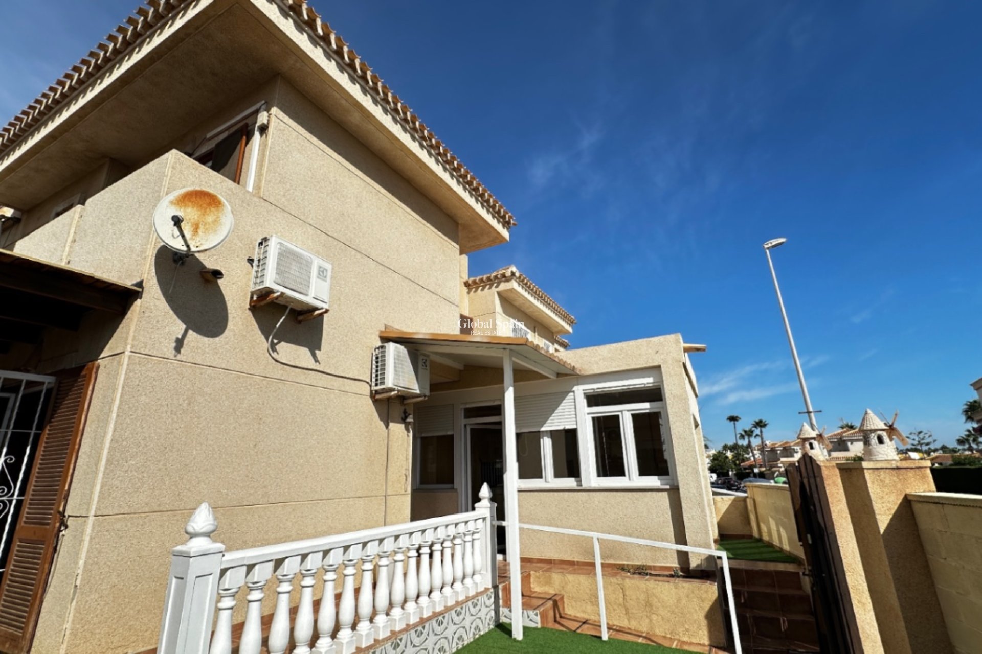 Revente - APPARTEMENT -
ORIHUELA - Costa Blanca Sur