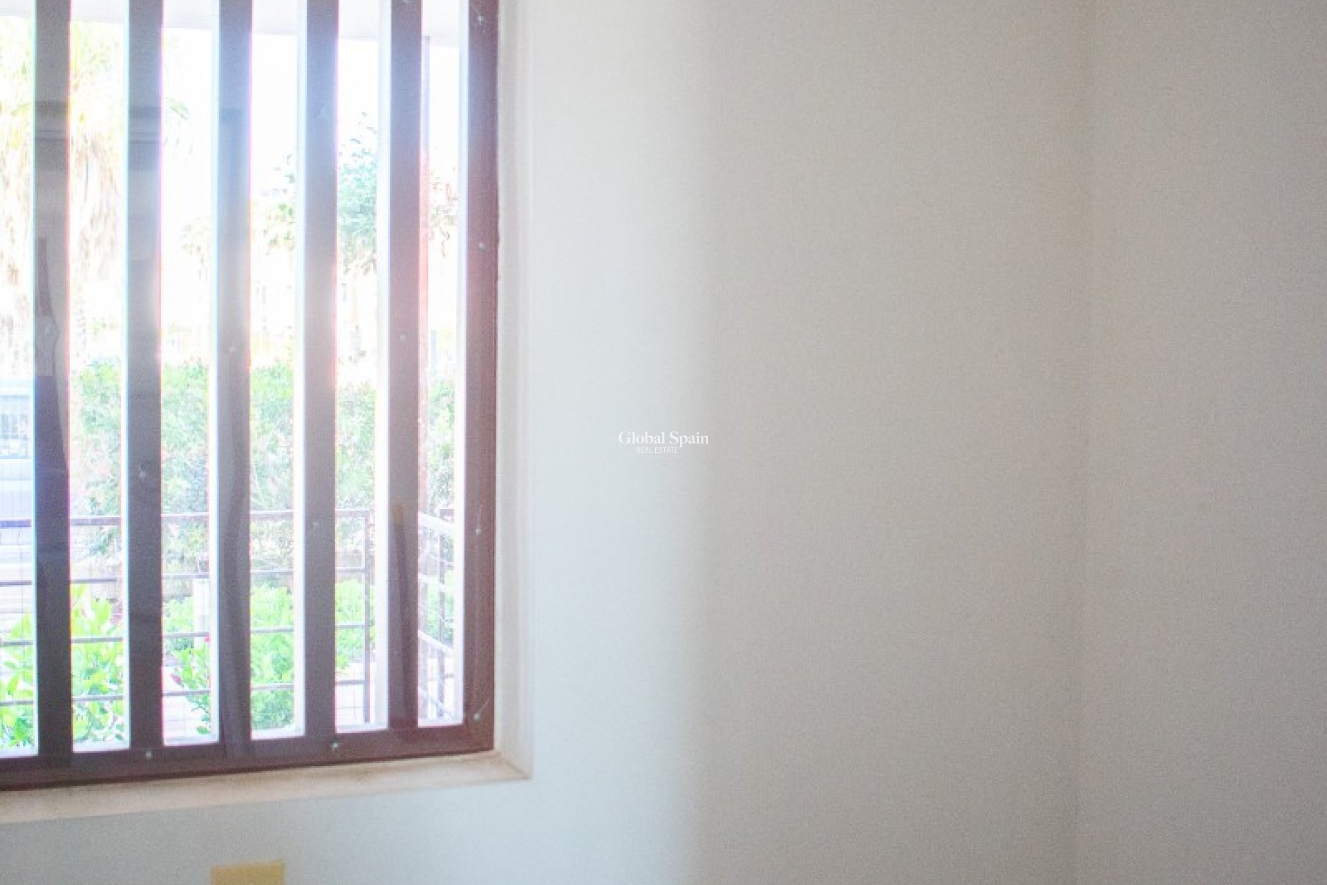 Revente - APPARTEMENT -
ORIHUELA COSTA - CABO ROIG