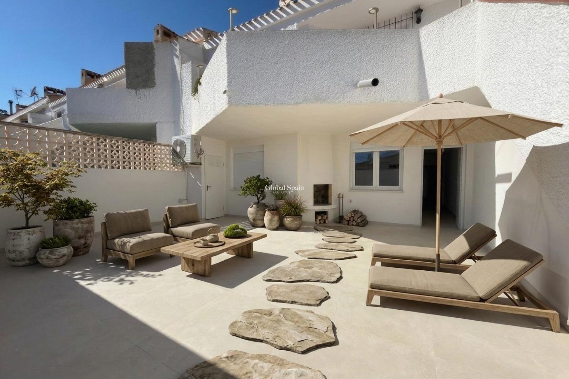 Revente - APPARTEMENT -
ORIHUELA COSTA - CABO ROIG