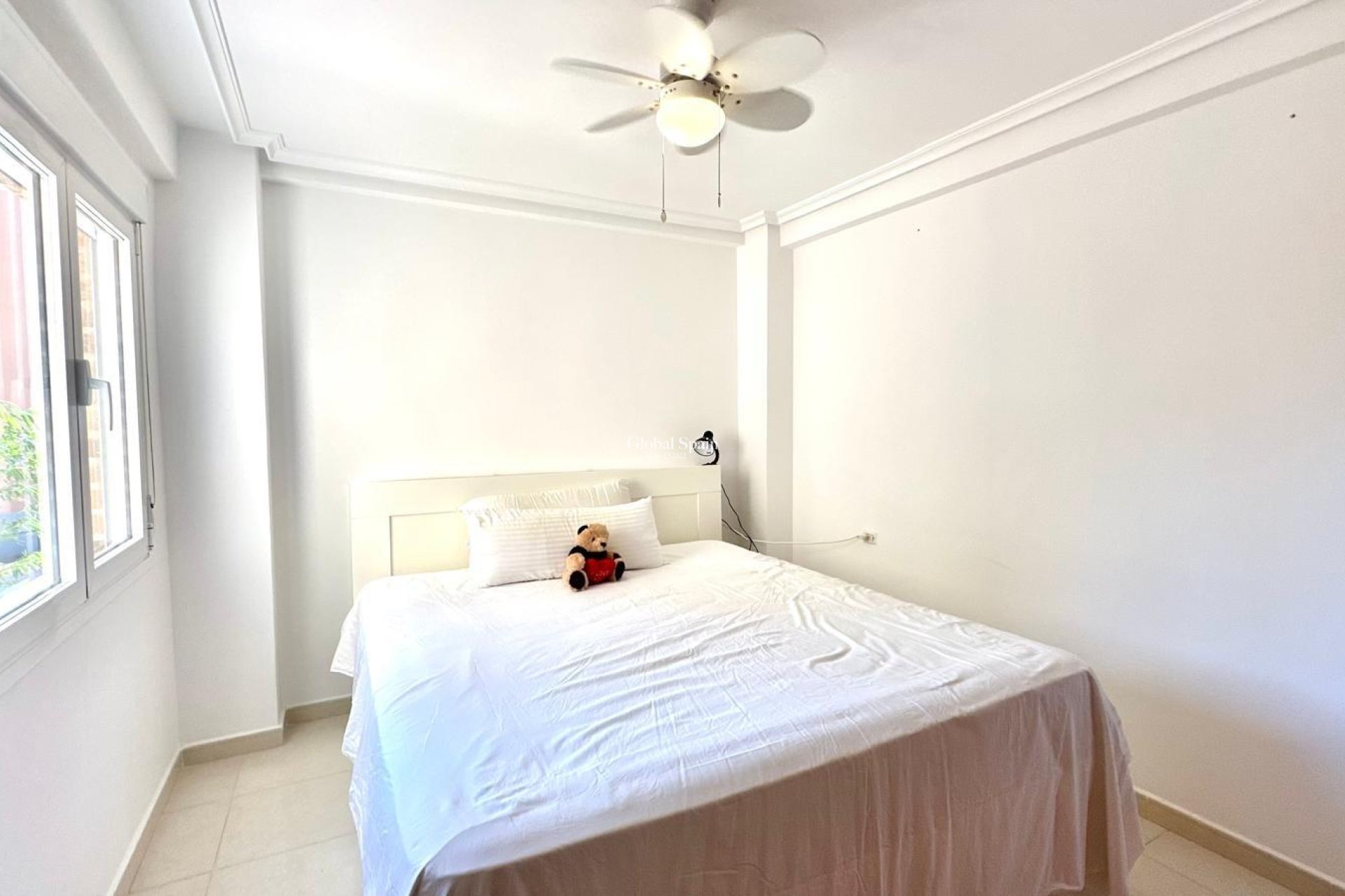 Revente - APPARTEMENT -
ORIHUELA COSTA - CAMPOAMOR