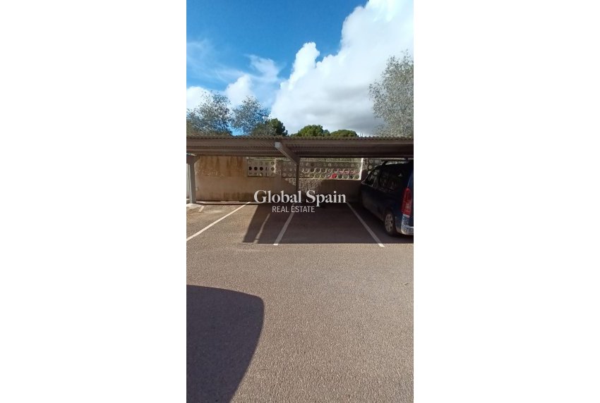 Revente - APPARTEMENT -
ORIHUELA COSTA - CAMPOAMOR