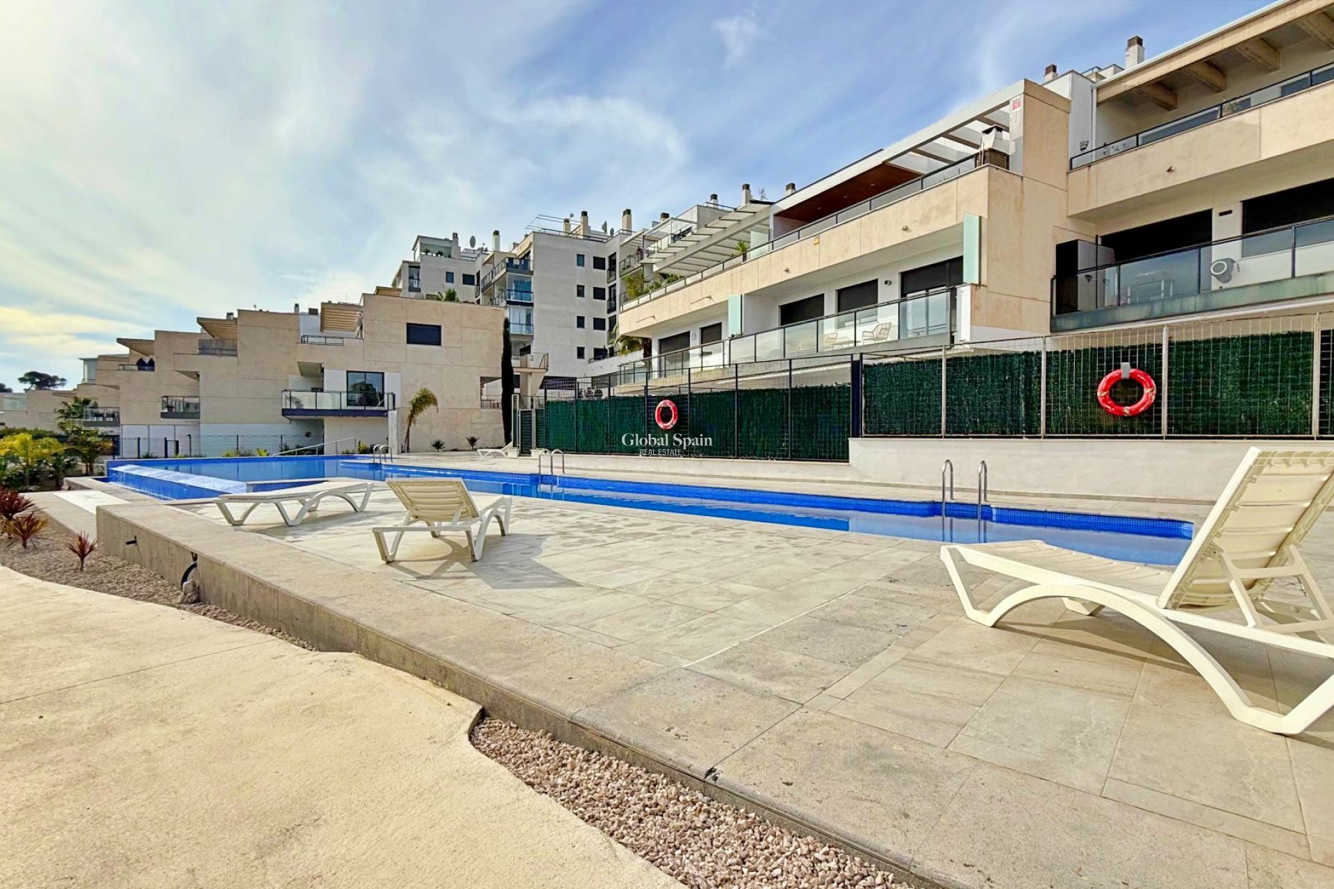 Revente - APPARTEMENT -
ORIHUELA COSTA - CAMPOAMOR