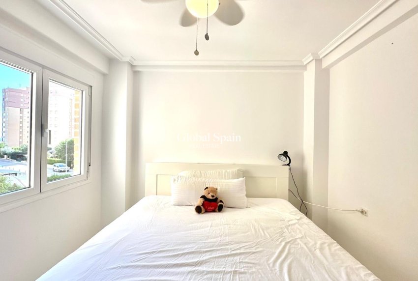 Revente - APPARTEMENT -
ORIHUELA COSTA - CAMPOAMOR