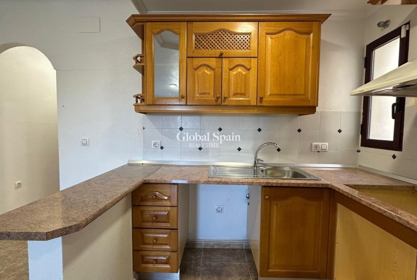 Revente - APPARTEMENT -
ORIHUELA COSTA - CAMPOAMOR