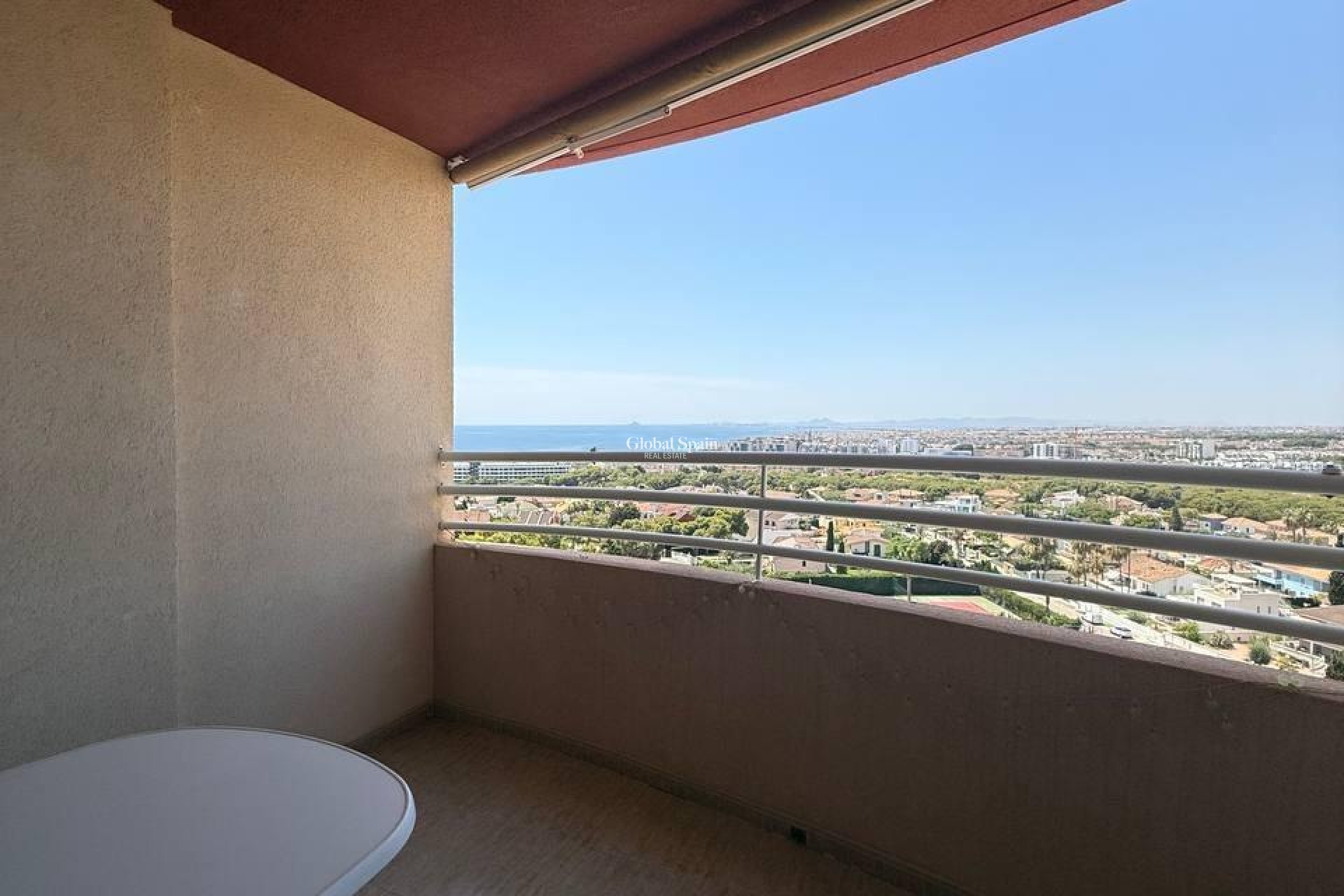 Revente - APPARTEMENT -
ORIHUELA COSTA - CAMPOAMOR