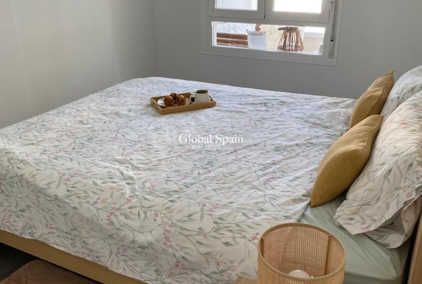 Revente - APPARTEMENT -
ORIHUELA COSTA - CAMPOAMOR