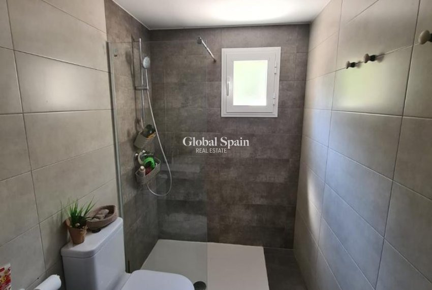 Revente - APPARTEMENT -
ORIHUELA COSTA - CAMPOAMOR