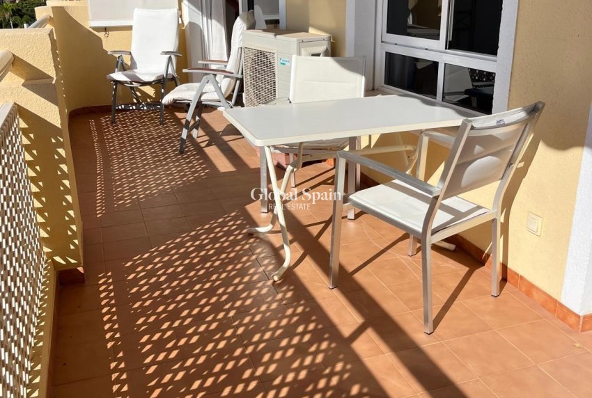 Revente - APPARTEMENT -
ORIHUELA COSTA - CAMPOAMOR