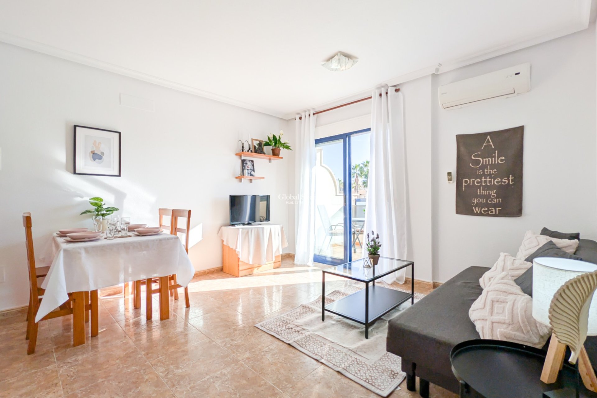 Revente - APPARTEMENT -
ORIHUELA COSTA - Costa Blanca