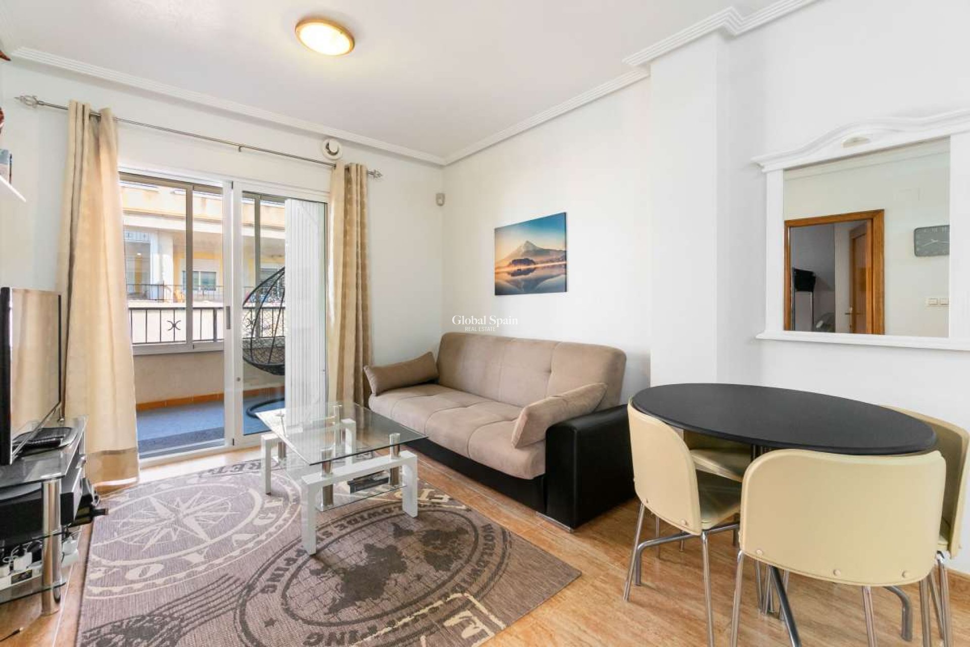 Revente - APPARTEMENT -
ORIHUELA COSTA - Costa Blanca