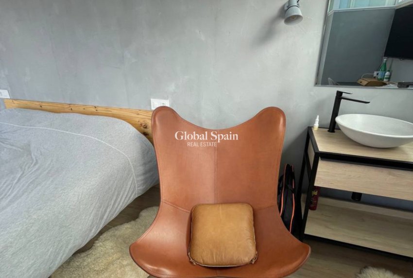 Revente - APPARTEMENT -
ORIHUELA COSTA - Costa Blanca