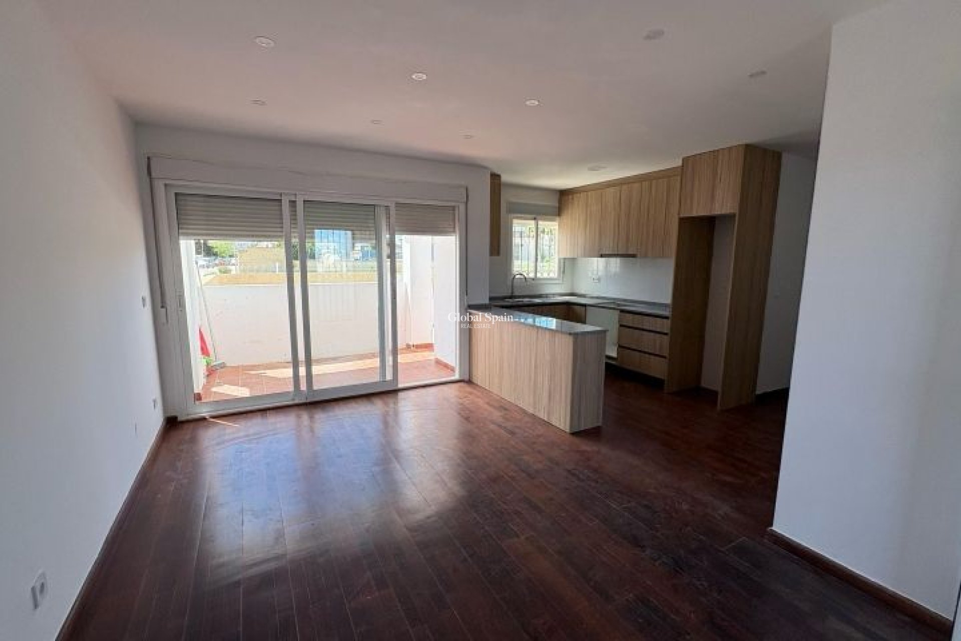 Revente - APPARTEMENT -
ORIHUELA COSTA - Costa Blanca