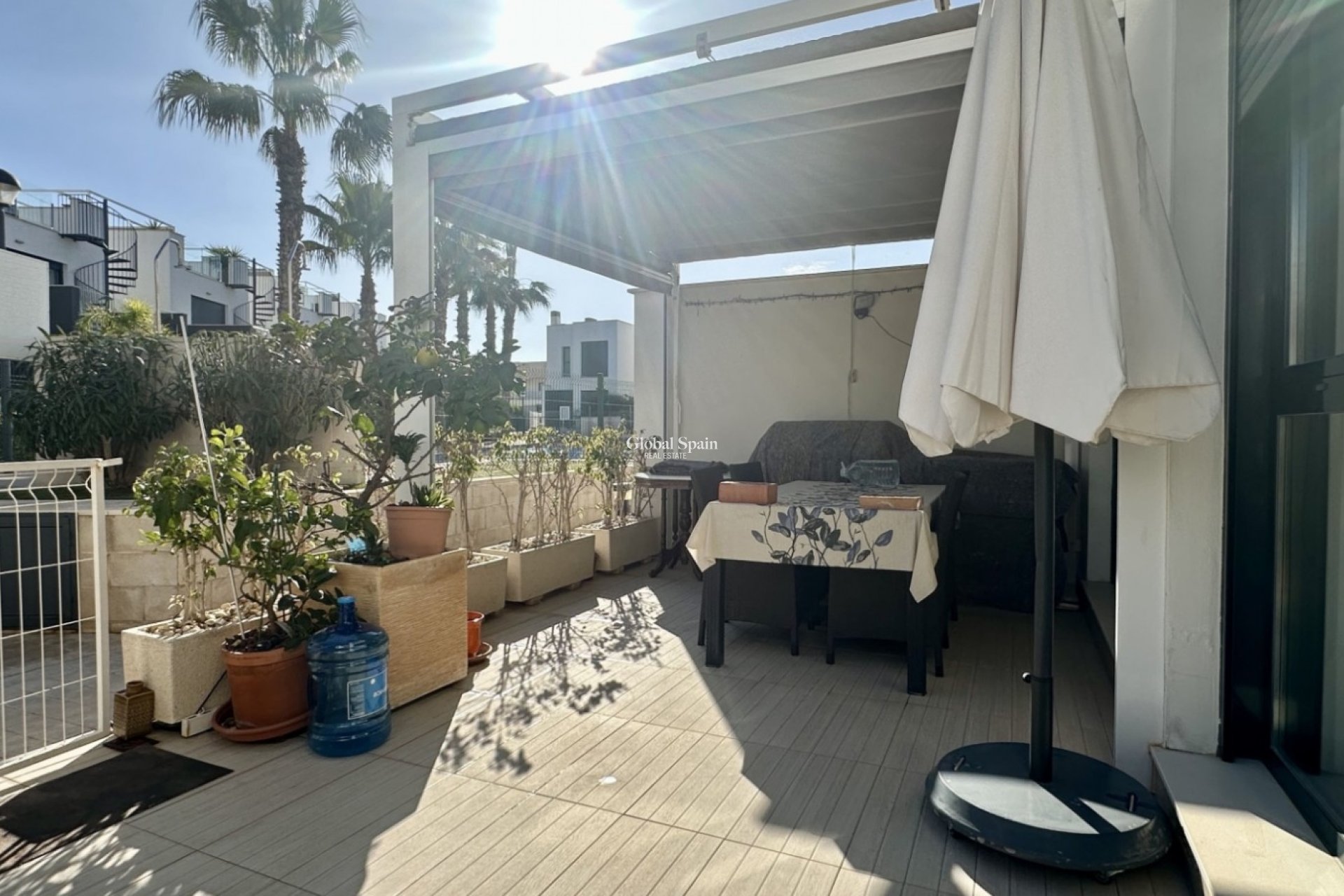 Revente - APPARTEMENT -
ORIHUELA COSTA - Costa Blanca