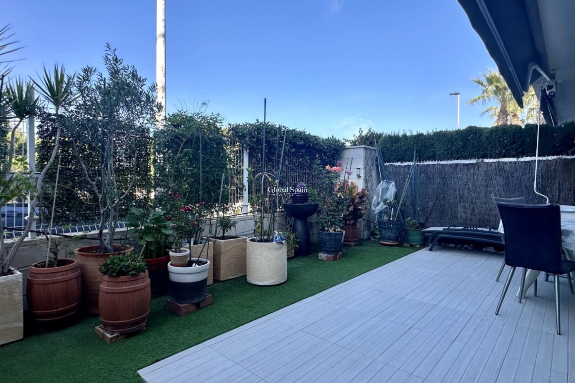 Revente - APPARTEMENT -
ORIHUELA COSTA - Costa Blanca