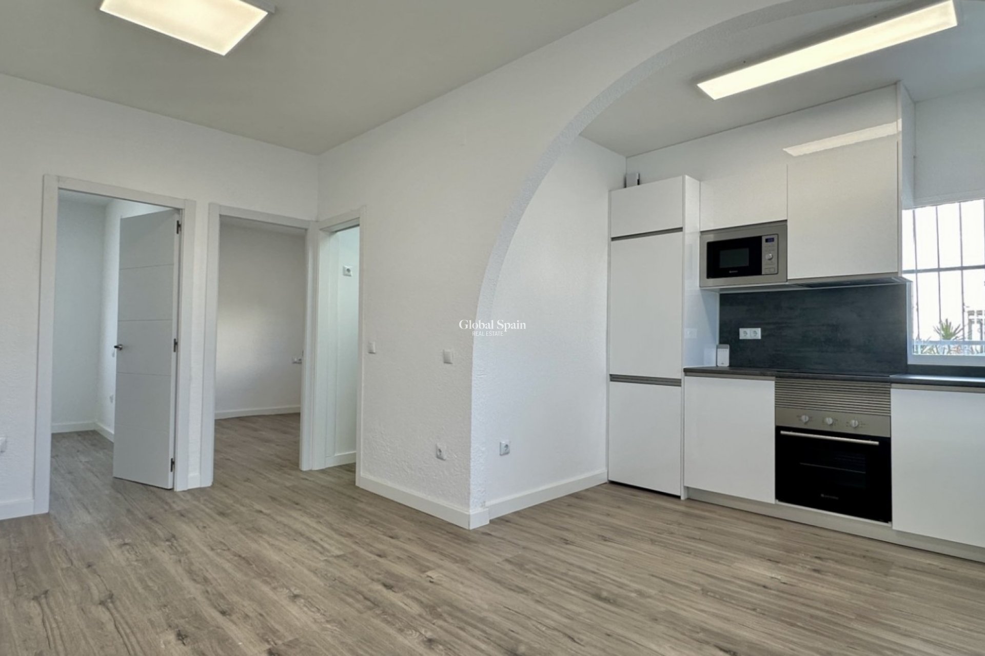 Revente - APPARTEMENT -
ORIHUELA COSTA - Costa Blanca