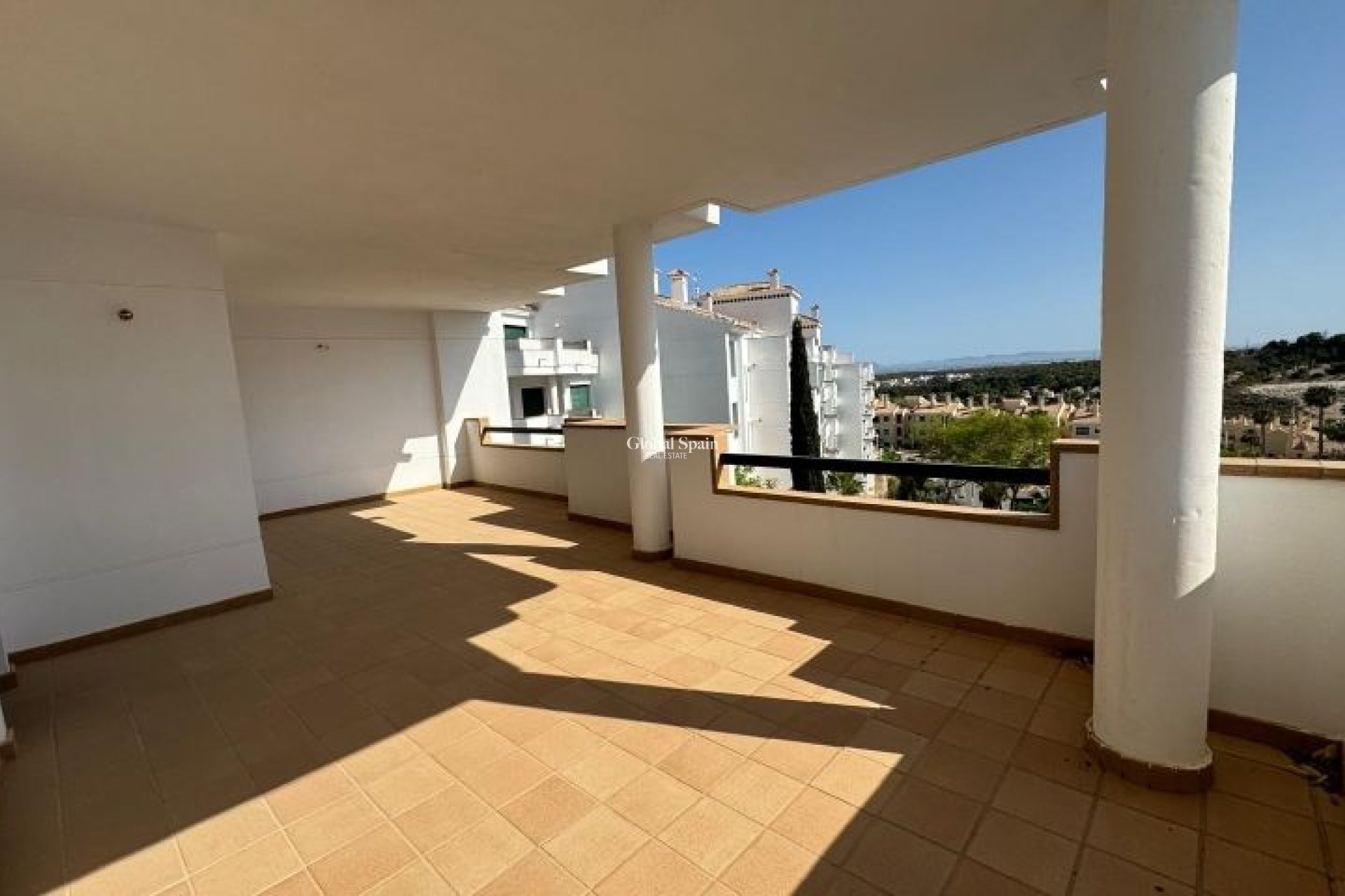 Revente - APPARTEMENT -
ORIHUELA COSTA - Costa Blanca