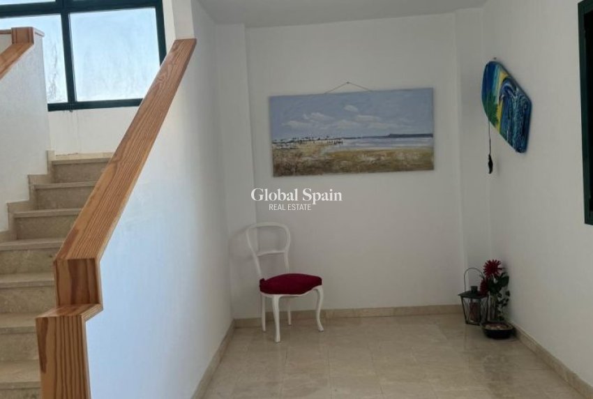 Revente - APPARTEMENT -
ORIHUELA COSTA - Costa Blanca