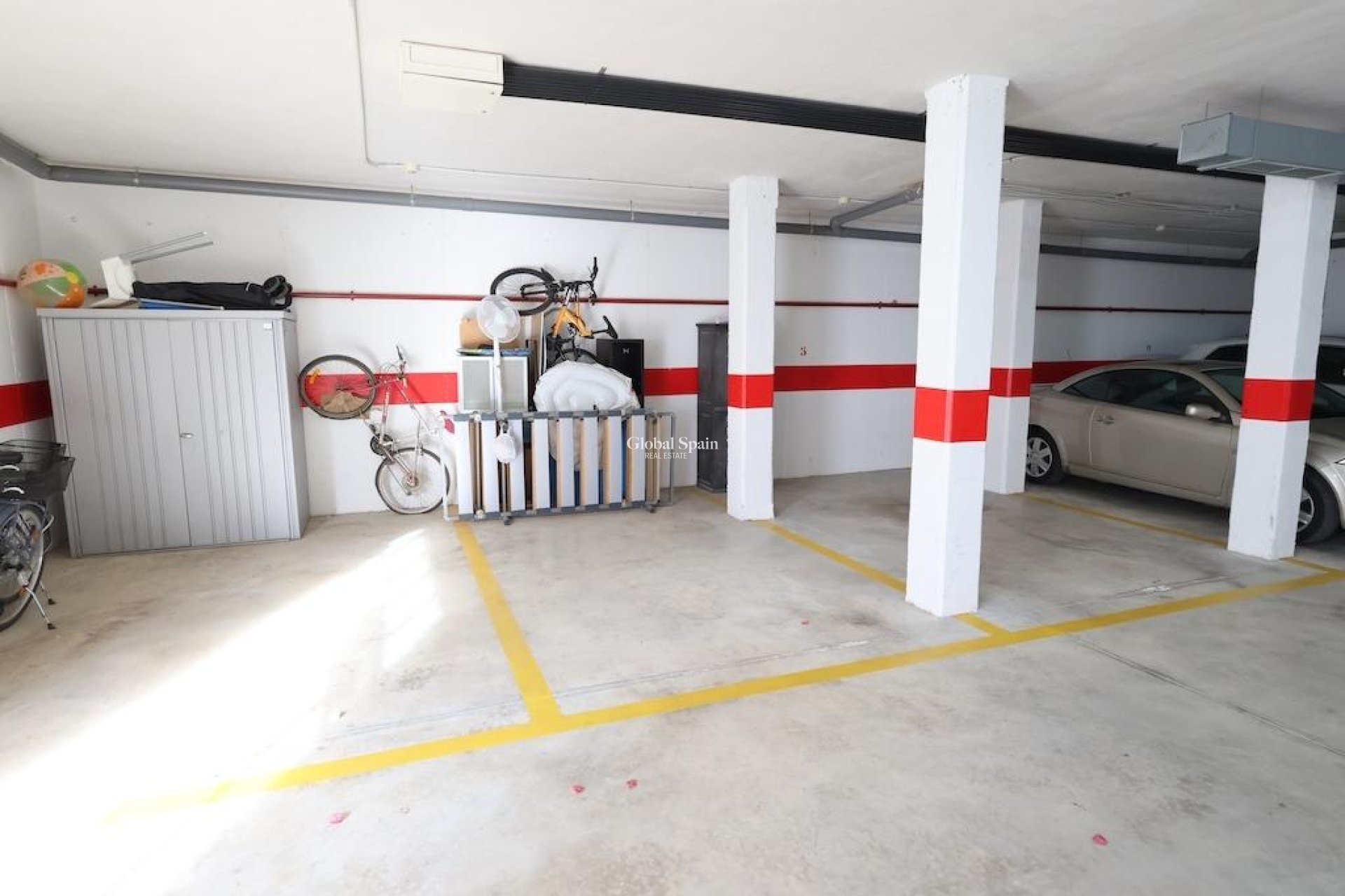 Revente - APPARTEMENT -
ORIHUELA COSTA - Costa Blanca