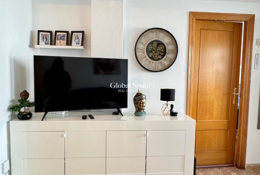 Revente - APPARTEMENT -
ORIHUELA COSTA - Costa Blanca