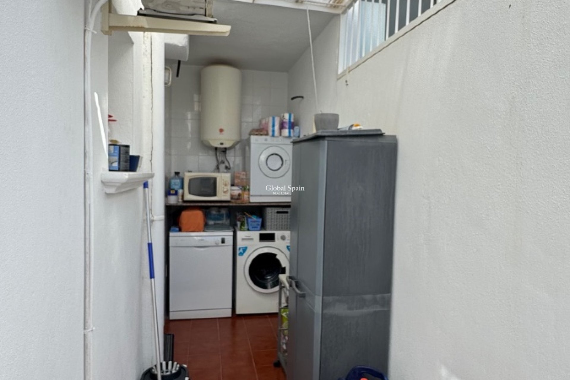 Revente - APPARTEMENT -
ORIHUELA COSTA - Costa Blanca