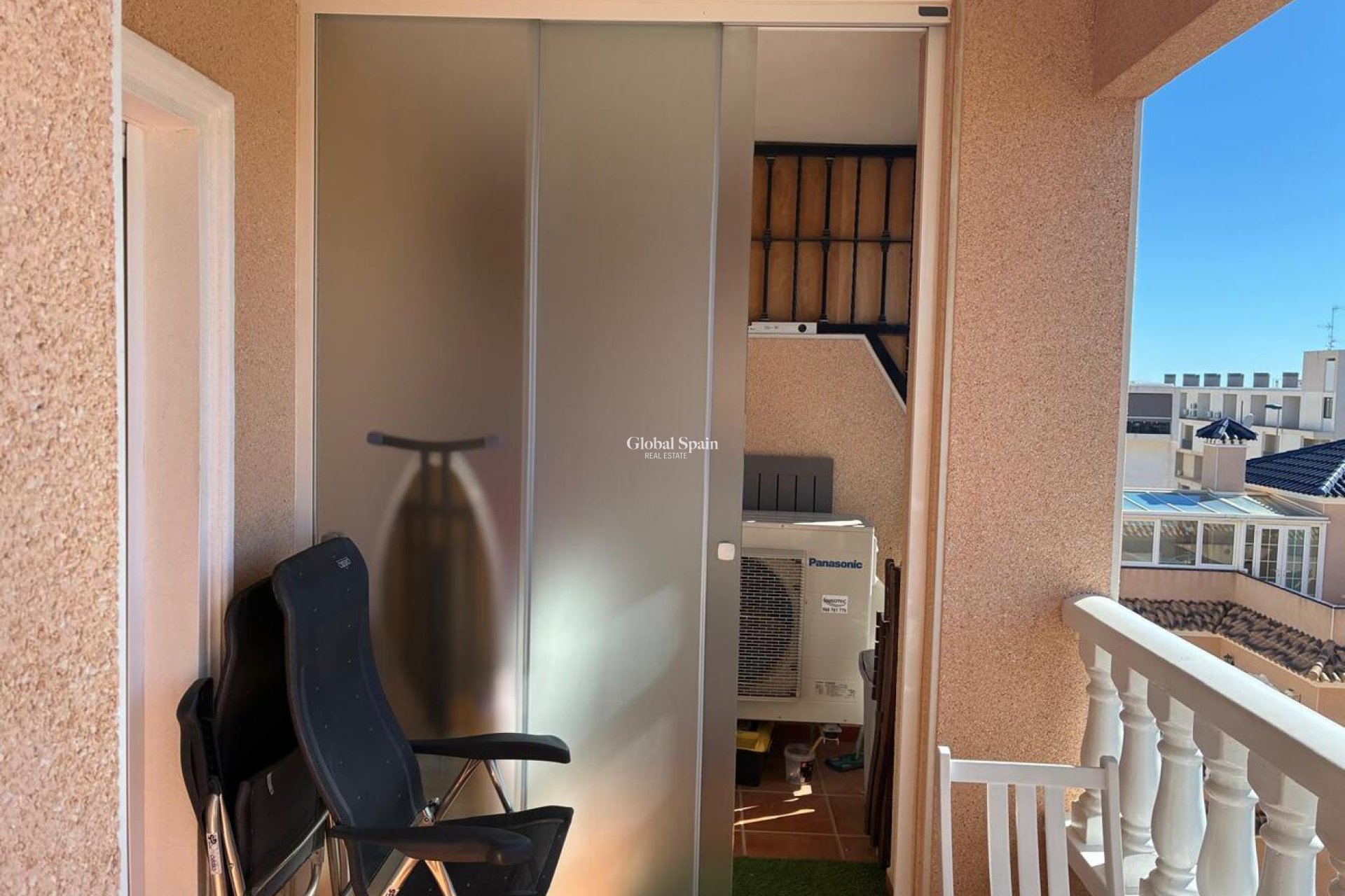 Revente - APPARTEMENT -
ORIHUELA COSTA - Costa Blanca