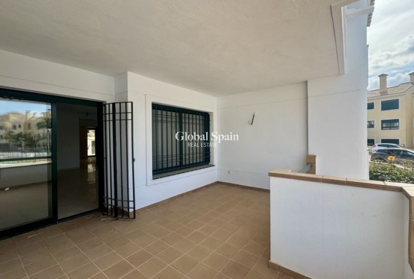 Revente - APPARTEMENT -
ORIHUELA COSTA - Costa Blanca