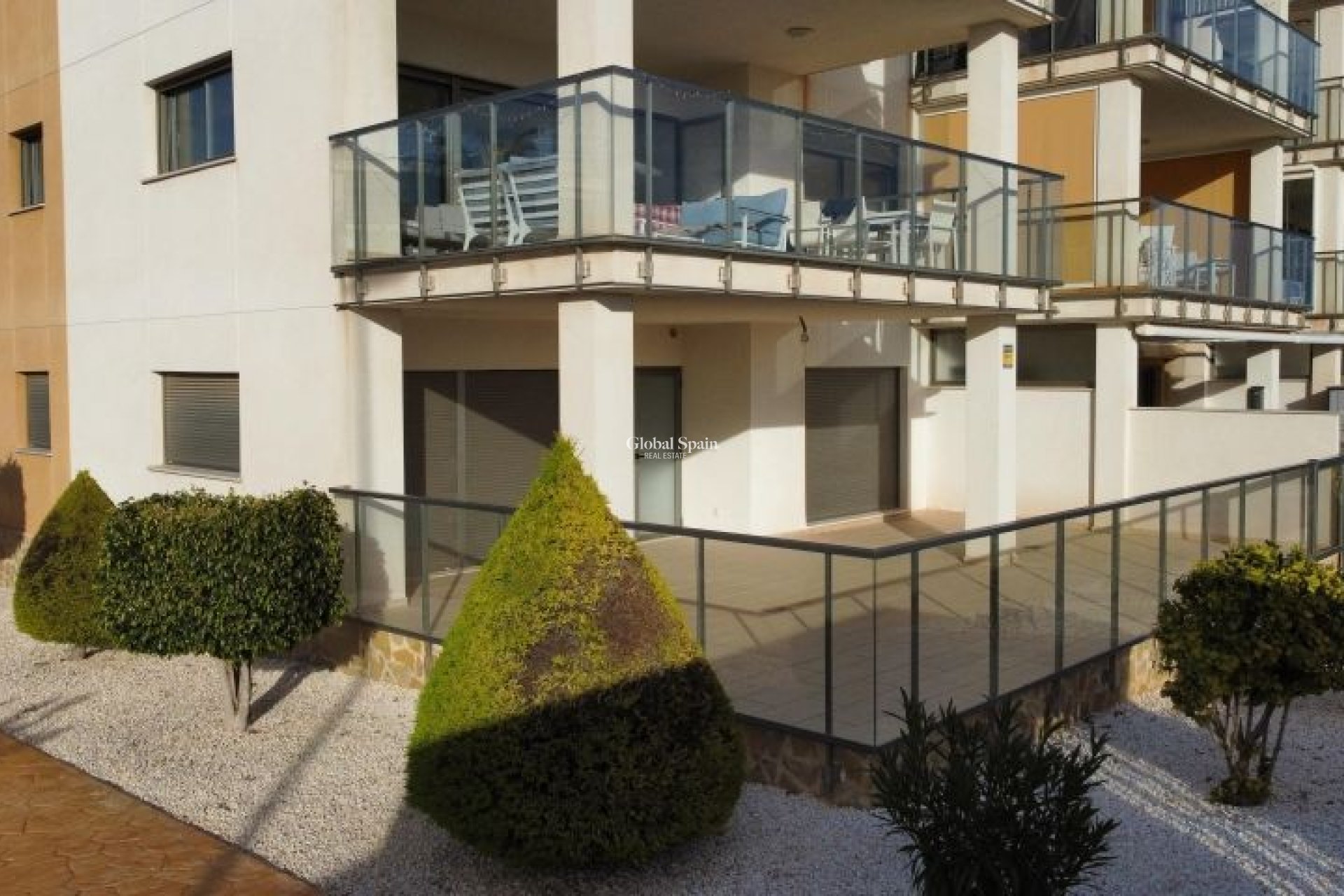 Revente - APPARTEMENT -
ORIHUELA COSTA - Costa Blanca