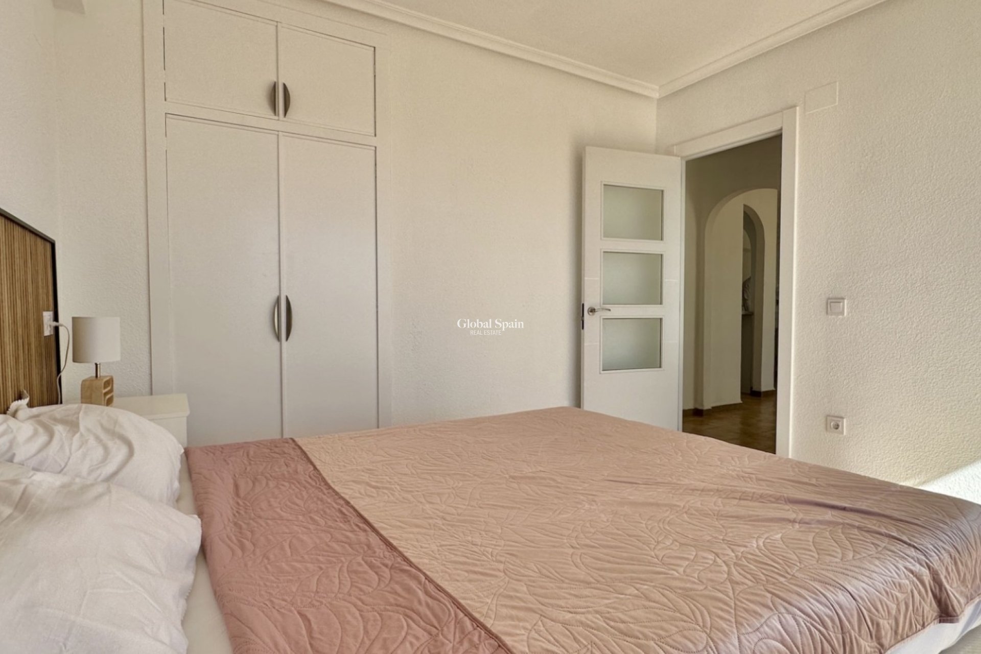 Revente - APPARTEMENT -
ORIHUELA COSTA - Costa Blanca