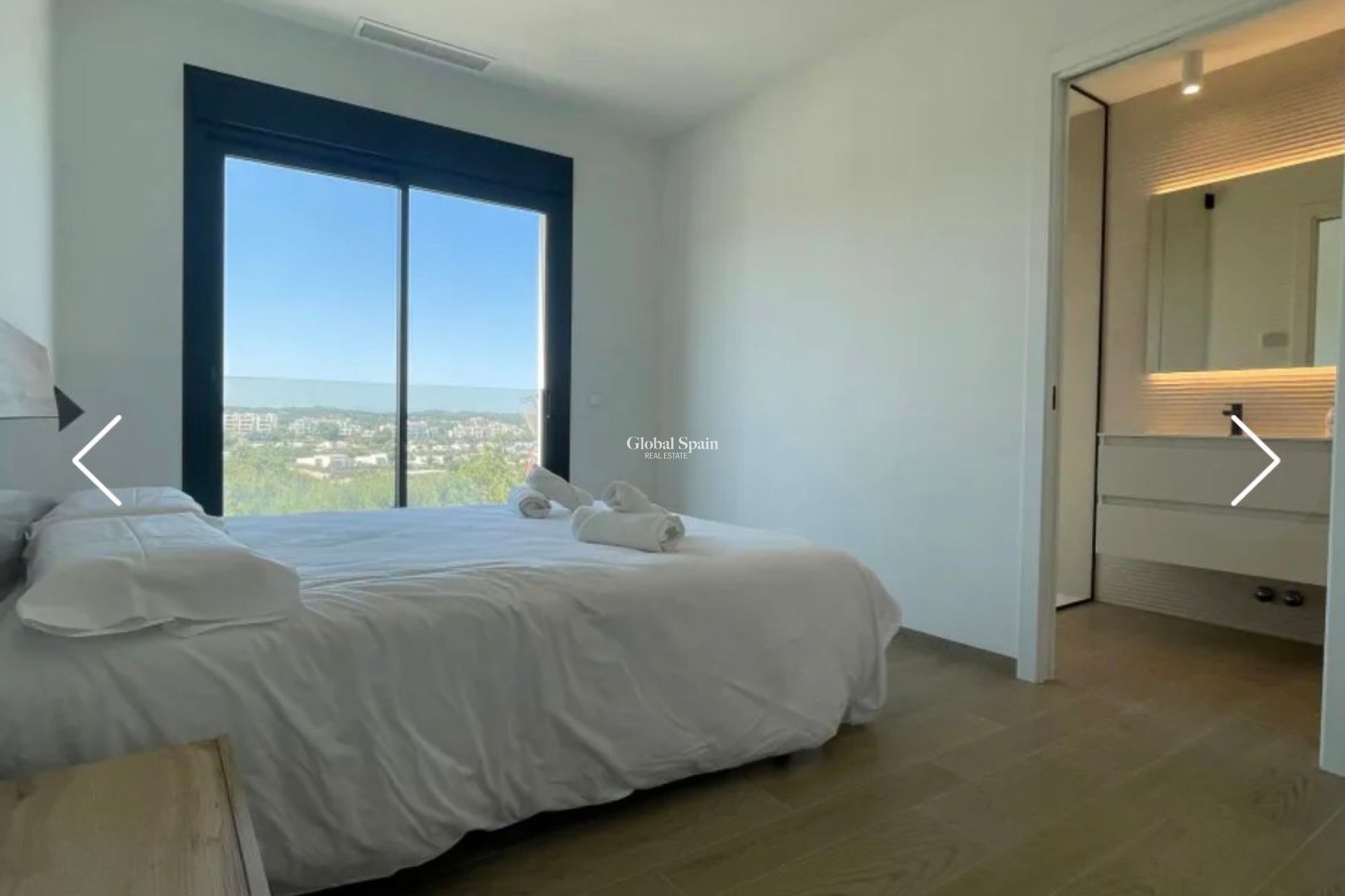 Revente - APPARTEMENT -
ORIHUELA COSTA - Costa Blanca