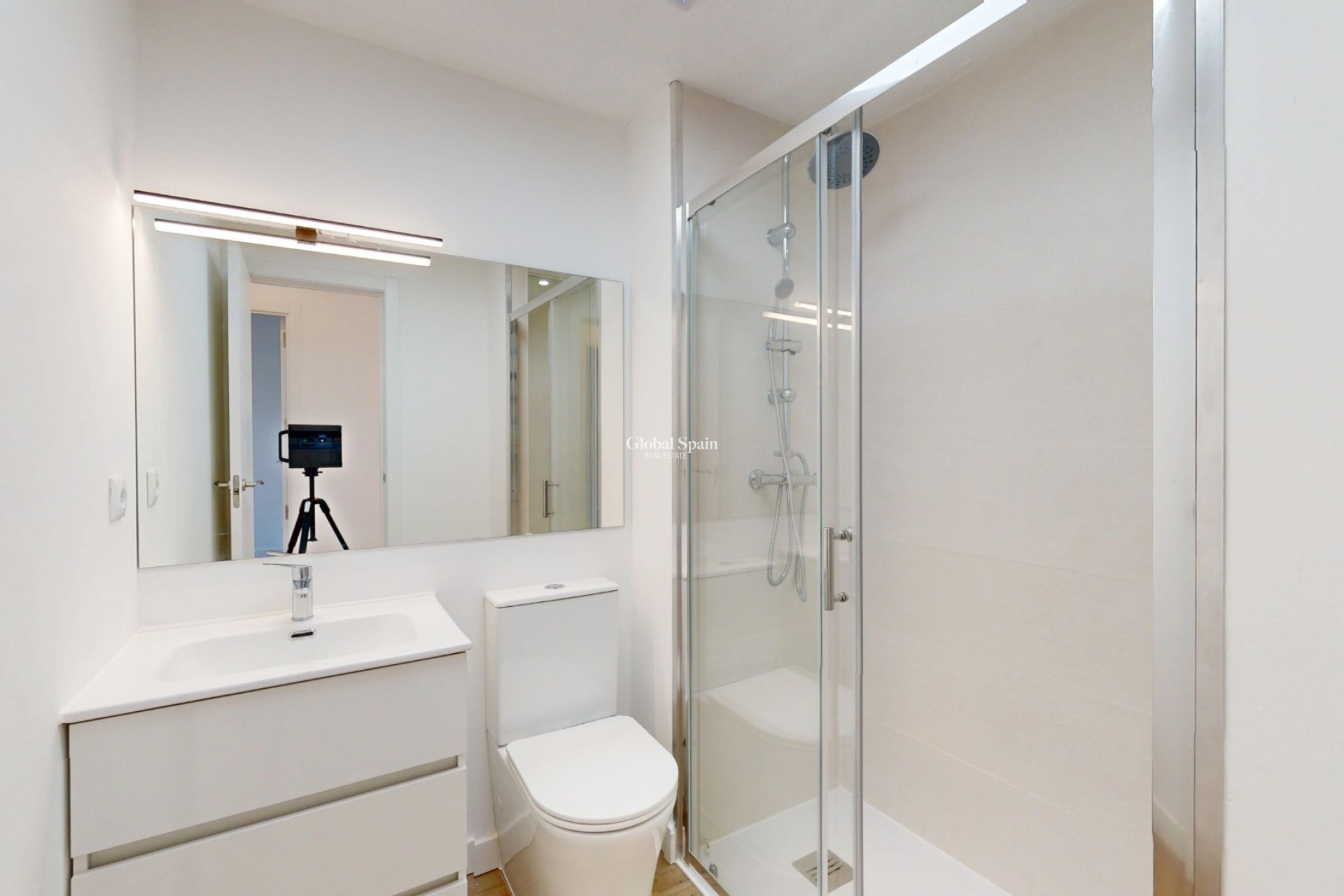 Revente - APPARTEMENT -
ORIHUELA COSTA - Costa Blanca