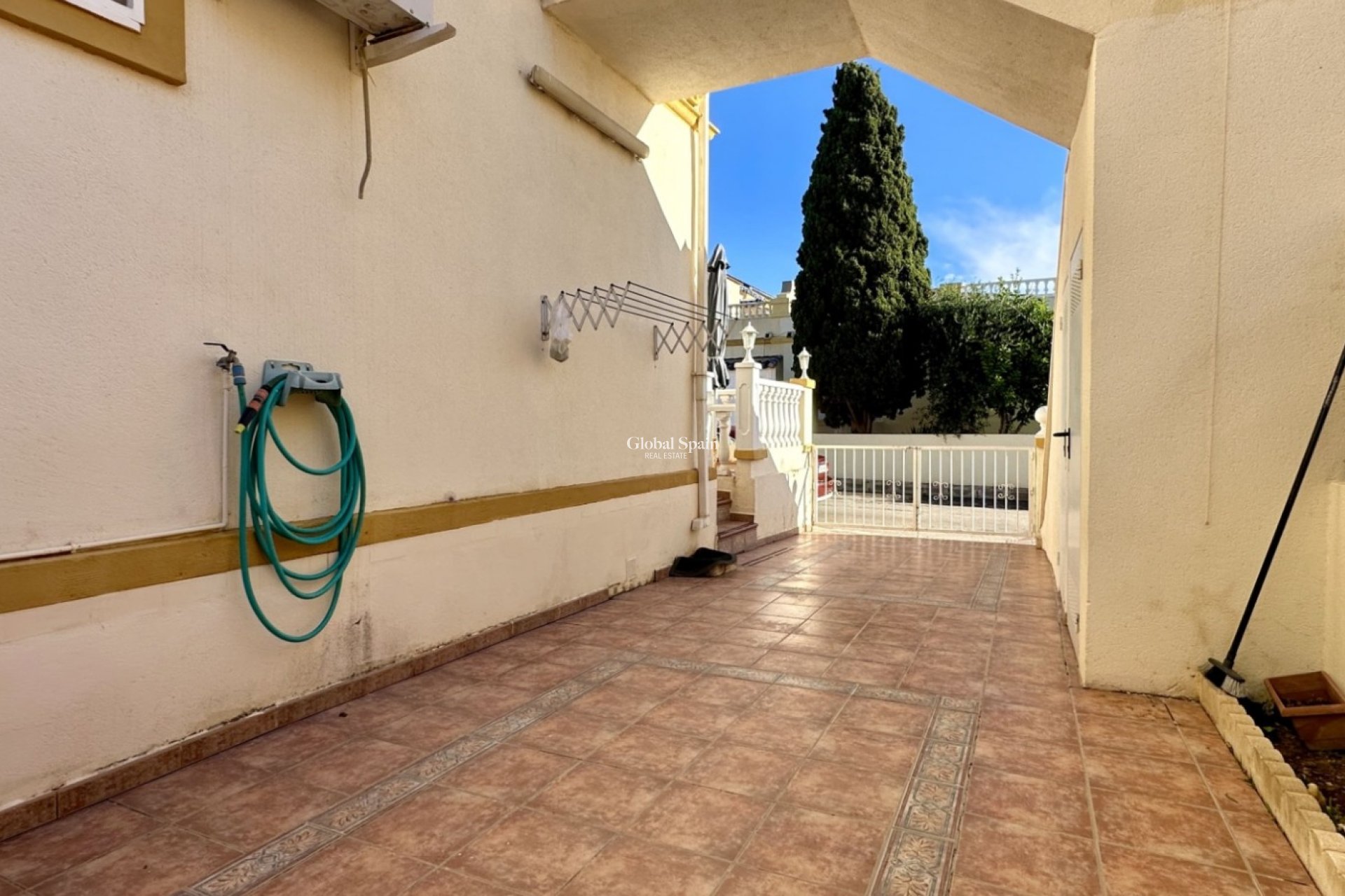 Revente - APPARTEMENT -
ORIHUELA COSTA - Costa Blanca