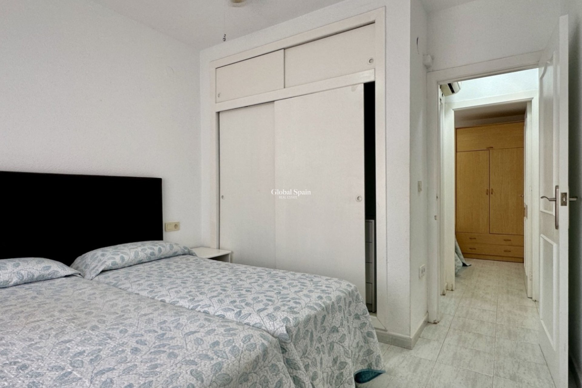 Revente - APPARTEMENT -
ORIHUELA COSTA - Costa Blanca