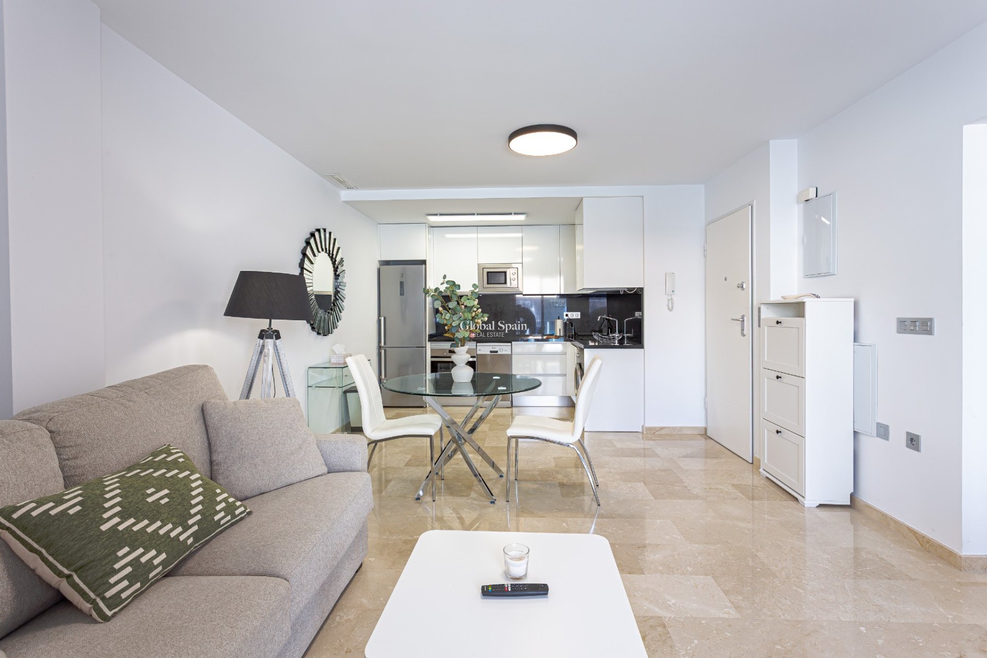 Revente - APPARTEMENT -
ORIHUELA COSTA - Costa Blanca