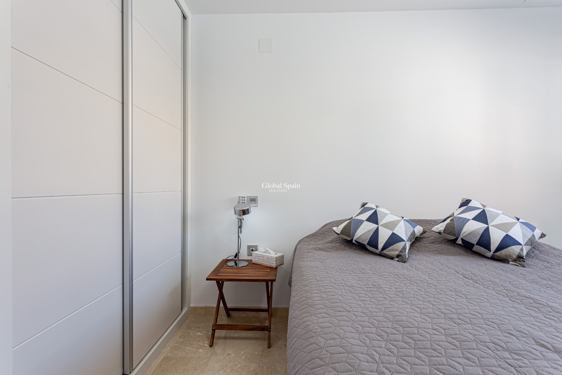 Revente - APPARTEMENT -
ORIHUELA COSTA - Costa Blanca