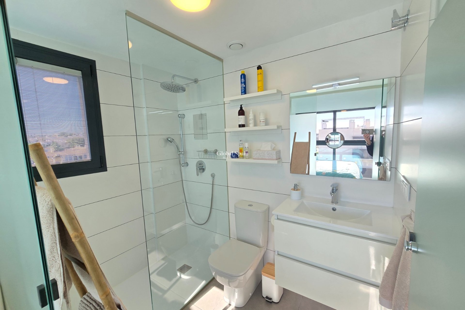 Revente - APPARTEMENT -
ORIHUELA COSTA - Costa Blanca