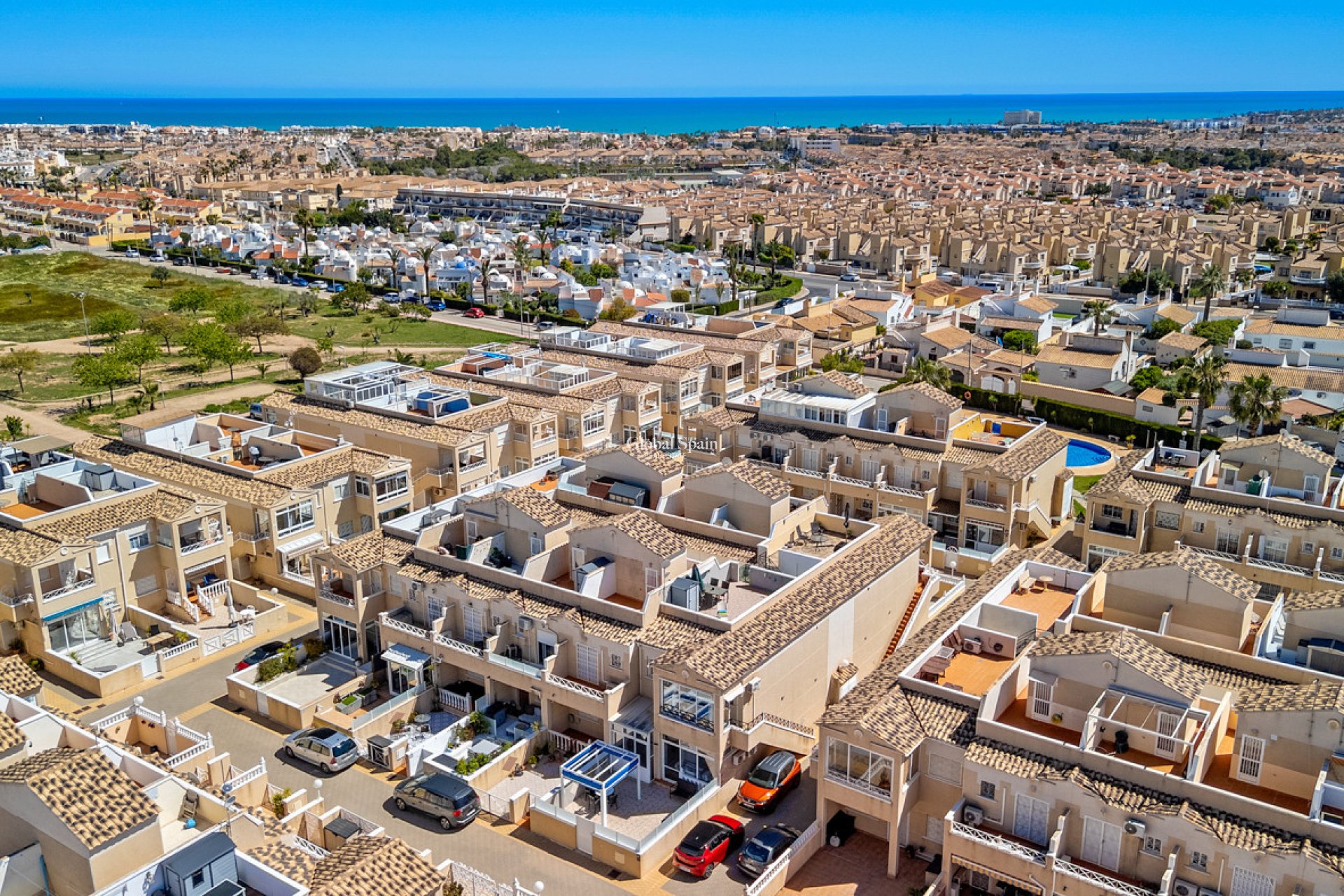 Revente - APPARTEMENT -
ORIHUELA COSTA - Costa Blanca