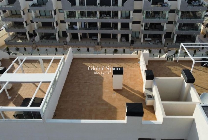 Revente - APPARTEMENT -
ORIHUELA COSTA - Costa Blanca