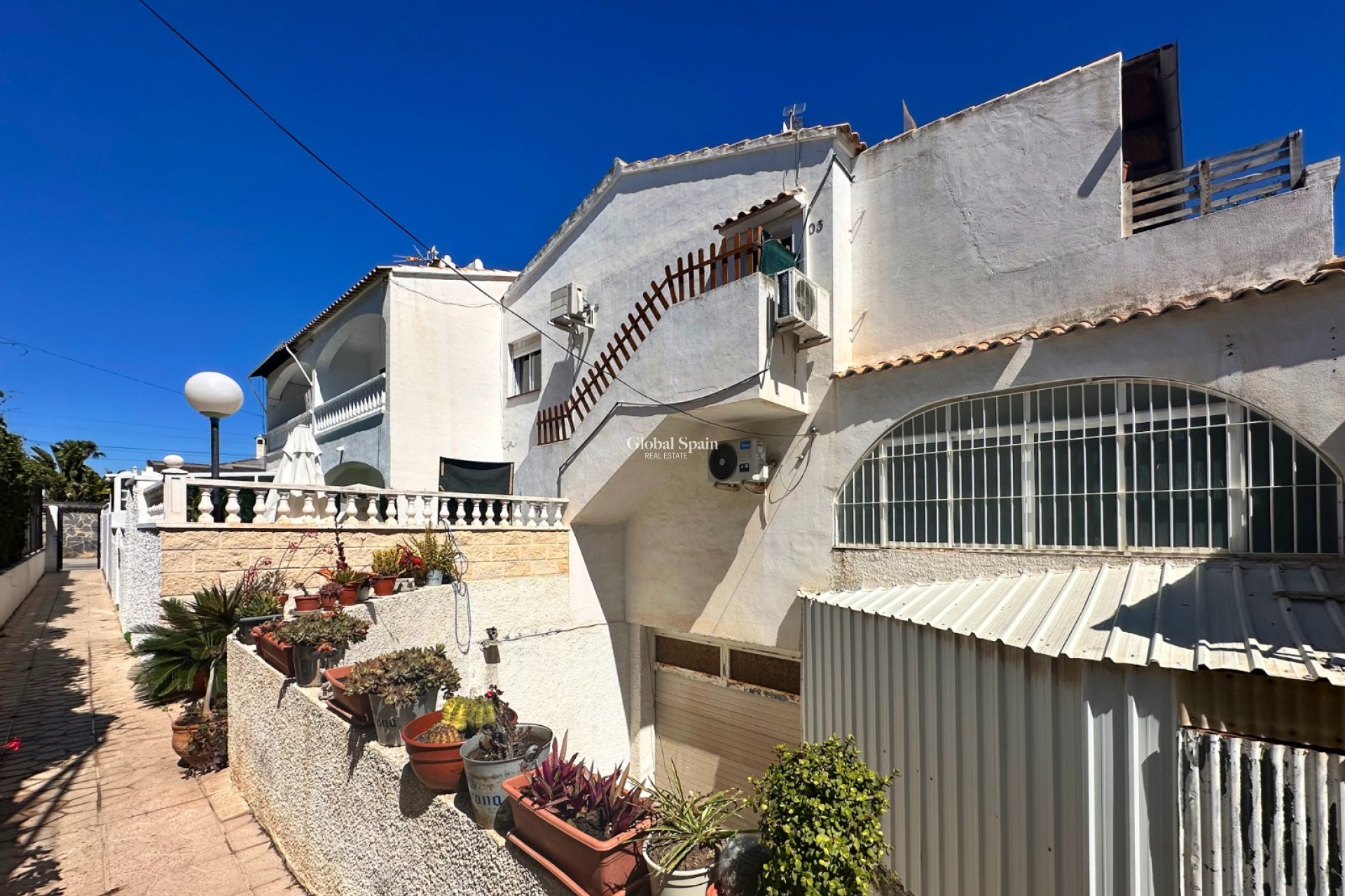 Revente - APPARTEMENT -
ORIHUELA COSTA - Costa Blanca