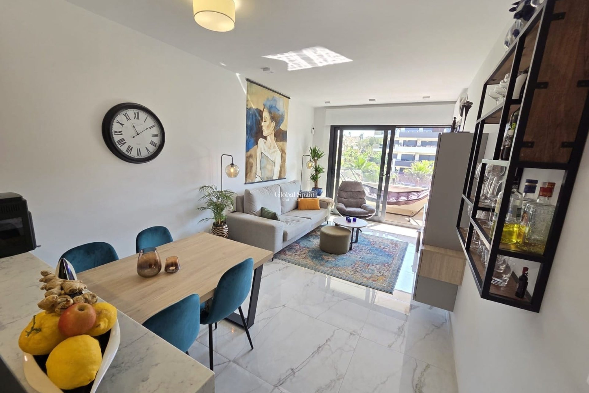 Revente - APPARTEMENT -
ORIHUELA COSTA - Costa Blanca