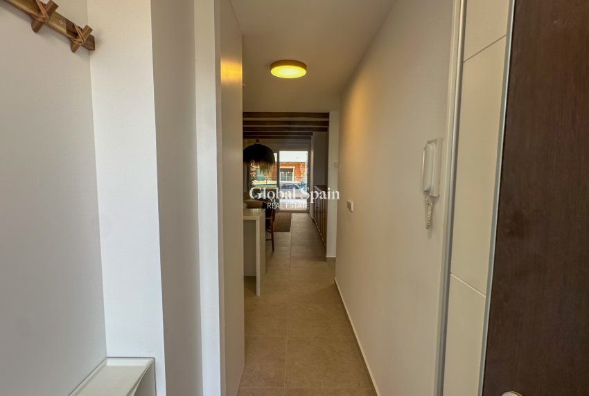 Revente - APPARTEMENT -
ORIHUELA COSTA - Costa Blanca