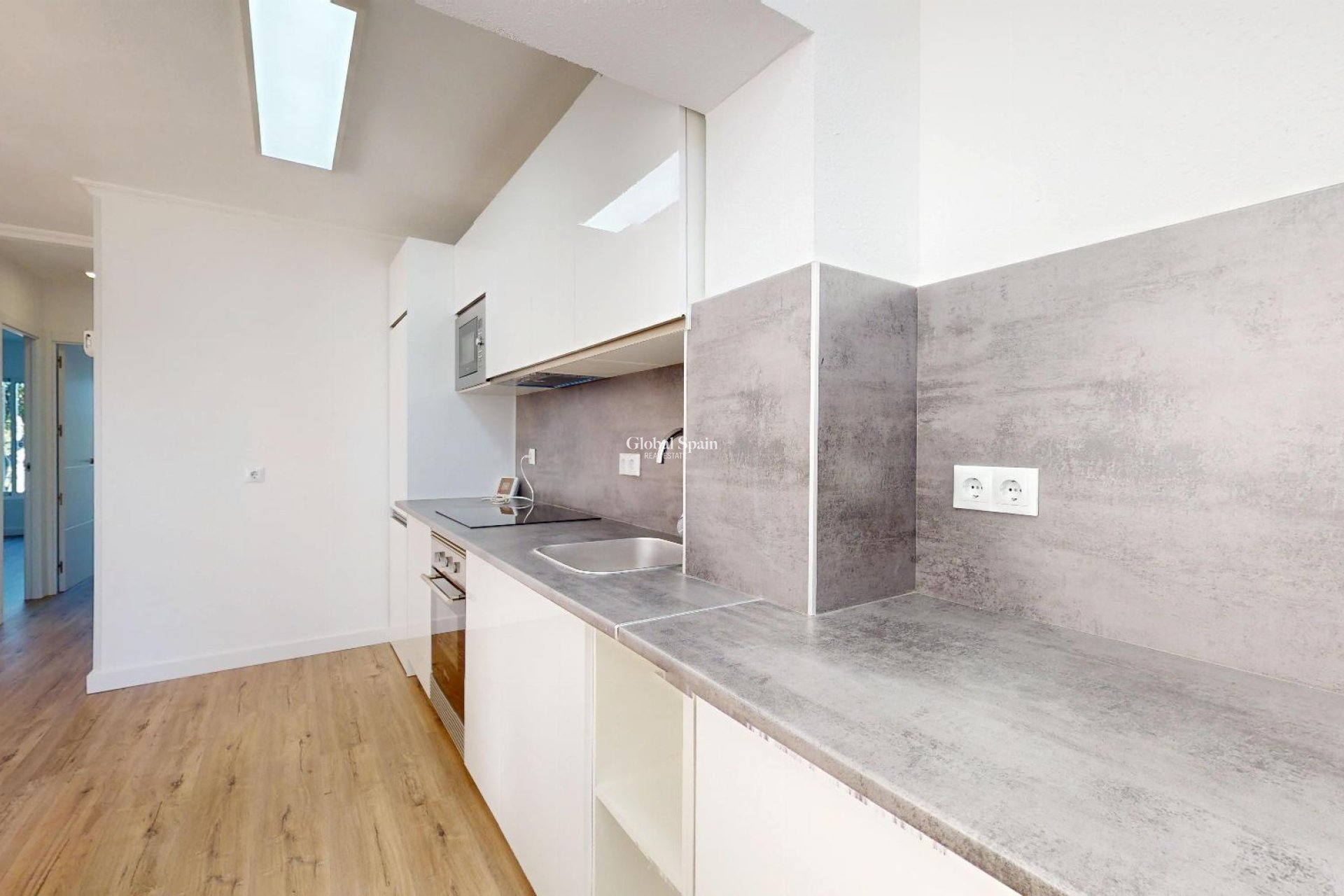 Revente - APPARTEMENT -
ORIHUELA COSTA - Costa Blanca