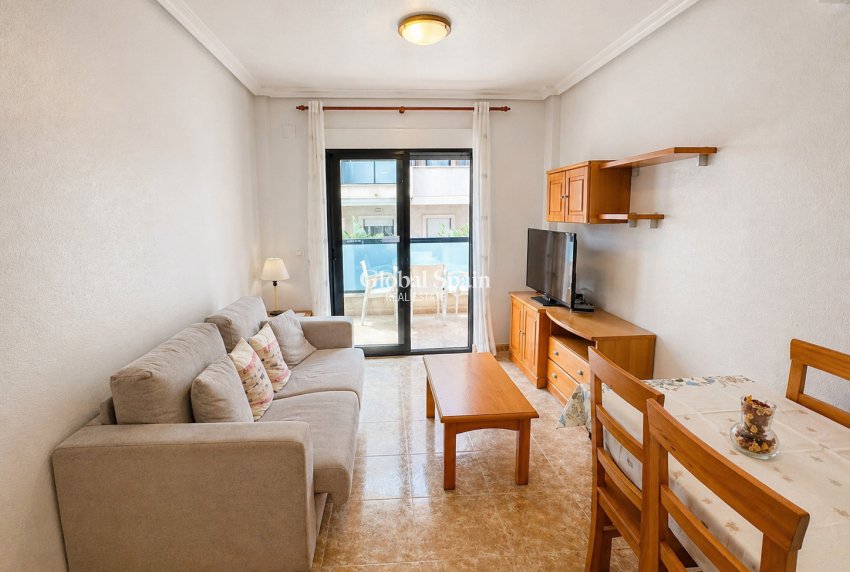 Revente - APPARTEMENT -
ORIHUELA COSTA - Costa Blanca
