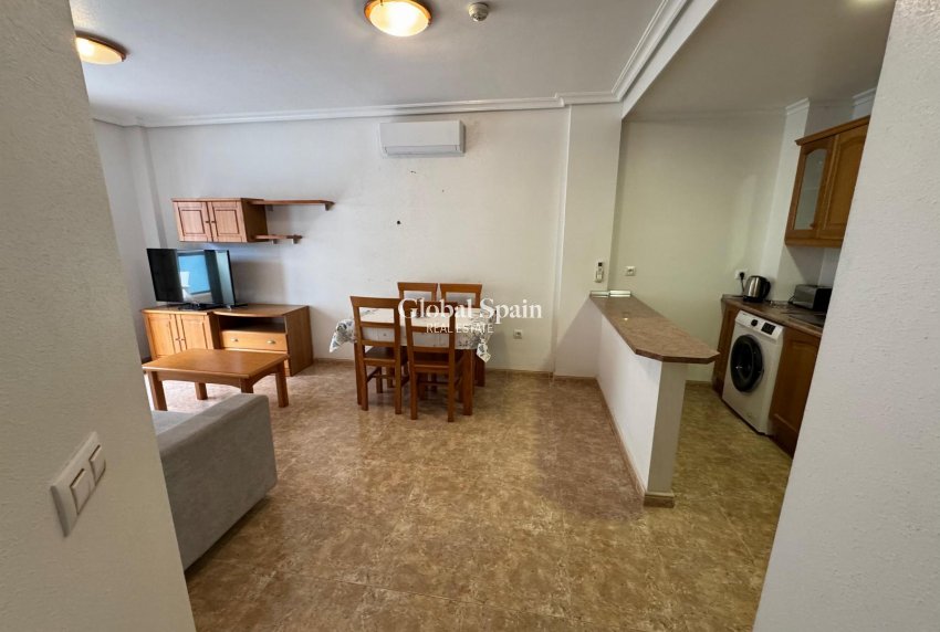 Revente - APPARTEMENT -
ORIHUELA COSTA - Costa Blanca