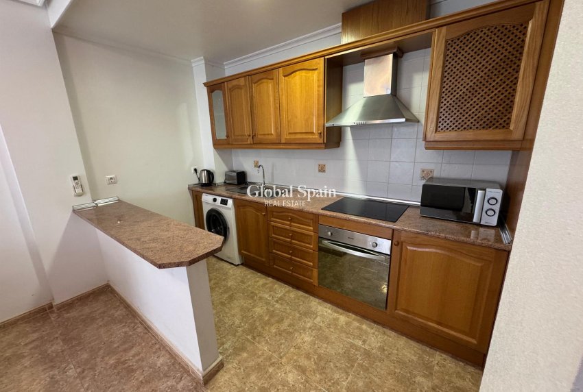 Revente - APPARTEMENT -
ORIHUELA COSTA - Costa Blanca