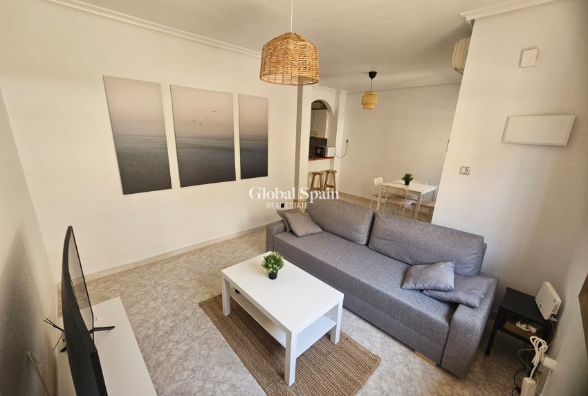 Revente - APPARTEMENT -
ORIHUELA COSTA - Costa Blanca
