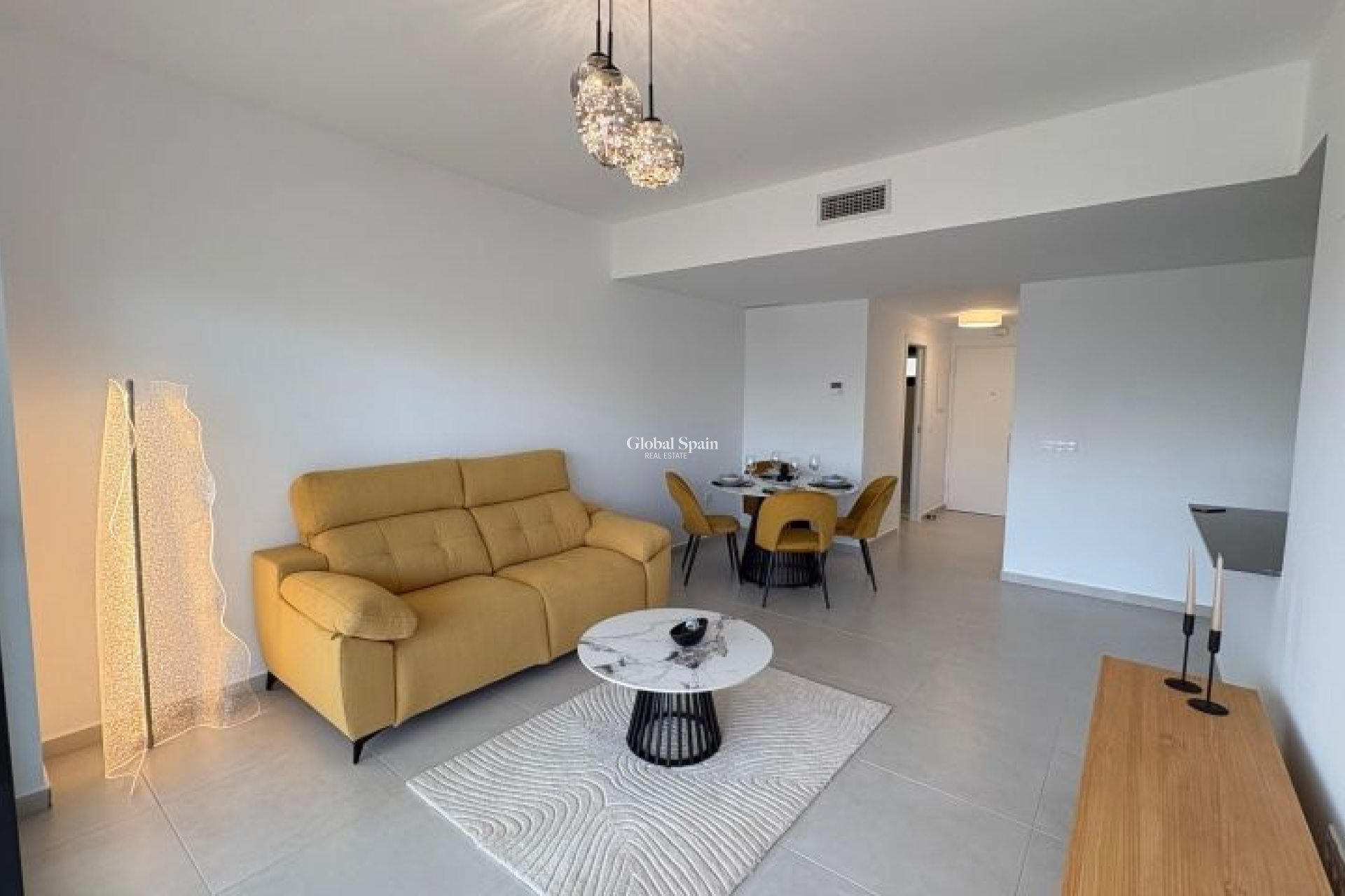 Revente - APPARTEMENT -
ORIHUELA COSTA - Costa Blanca